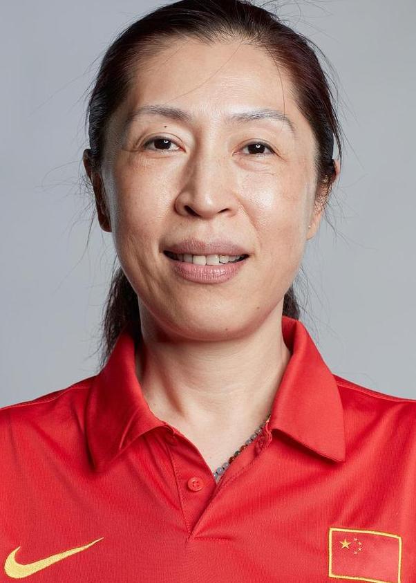 郑薇的简单介绍
